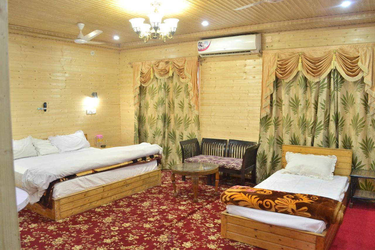 Hotel Grg Residency Srīnagar Kültér fotó
